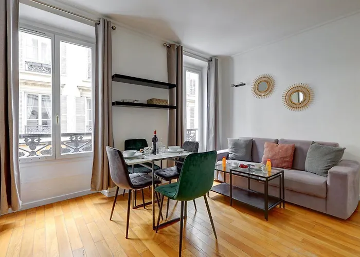 391 Suite Biot 5 - Superbe Appartement A Paris